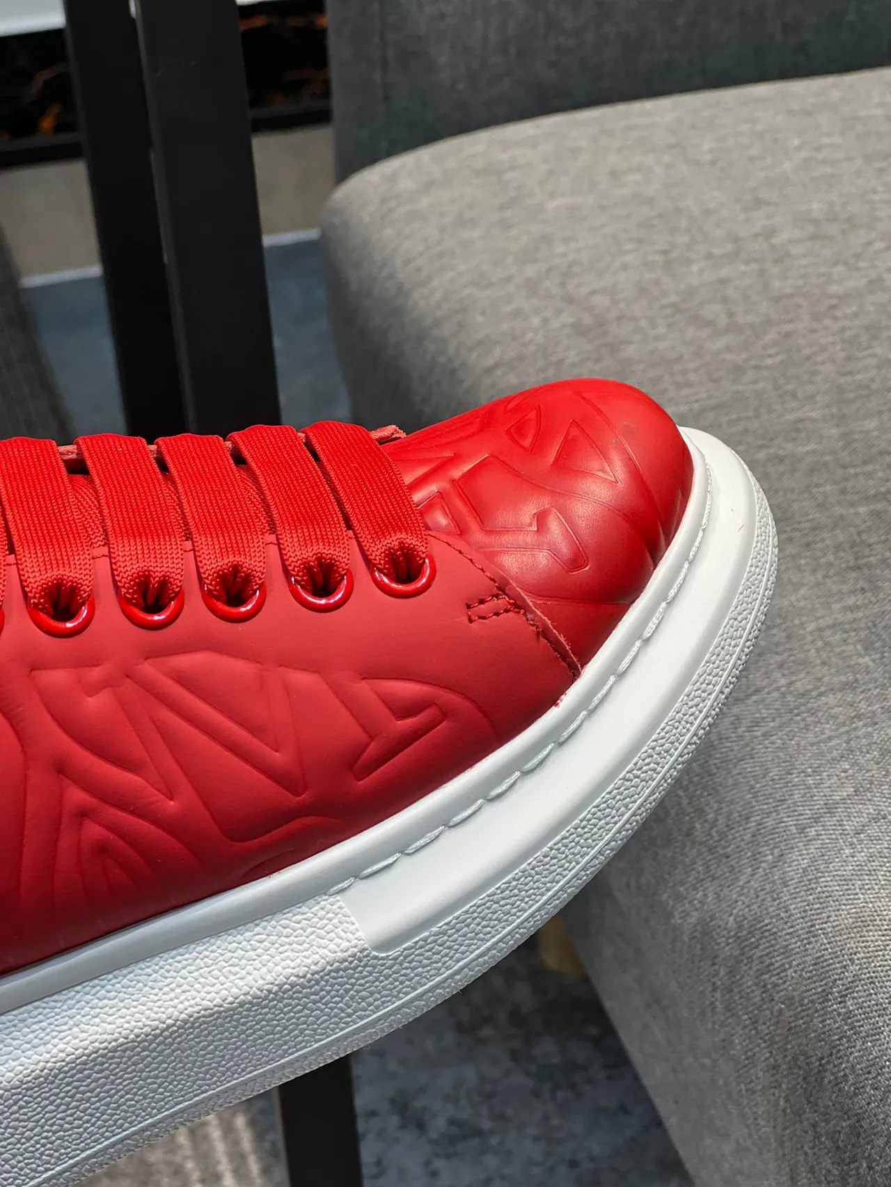 Alexander McQueen Oversized Sneaker Red Embossed Platform Lifestyle Sneakers 3