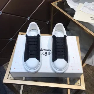 Alexander McQueen Oversized Sneaker White and Black Lifestyle Sneakers