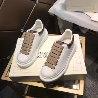 Alexander McQueen Oversized Sneaker White Beige Platform Sole Elastic Strap Lacing Lifestyle Sneakers