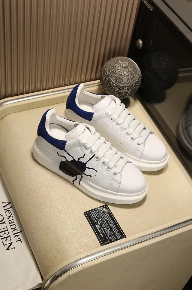 Alexander McQueen Oversized Sneaker White Blue Beetle Lifestyle Sneakers 8