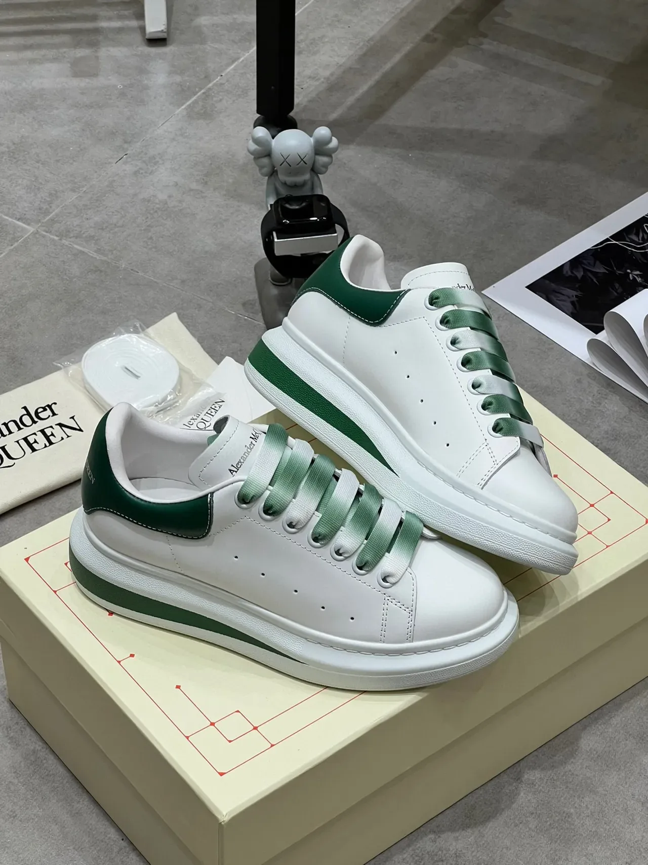 Alexander McQueen Oversized Sneaker White Green Gradient Lace Lifestyle Sneakers 7