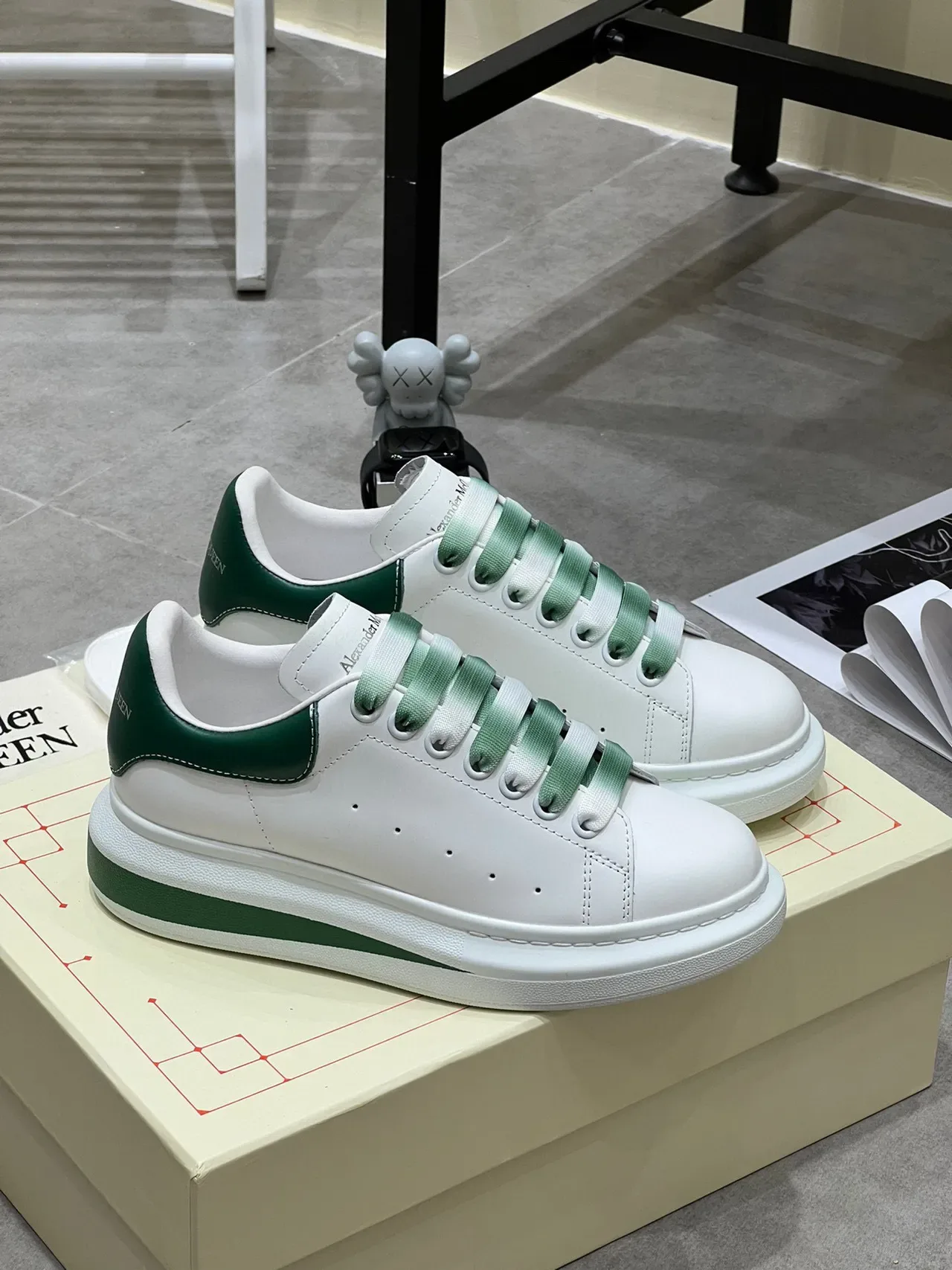 Alexander McQueen Oversized Sneaker White Green Gradient Lace Lifestyle Sneakers 9