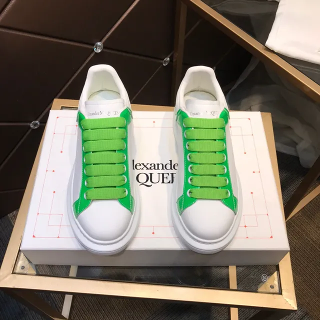 Alexander McQueen Oversized Sneaker White Green Sole Contrast Side Panel Lifestyle Sneakers 9