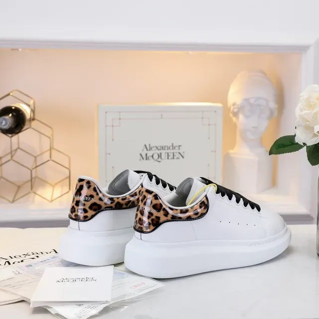 Alexander McQueen ওভারসাইজড স্নিকার সাদা লিওপার্ড-প্রিন্ট হিল লাইফস্টাইল স্নিকার 5