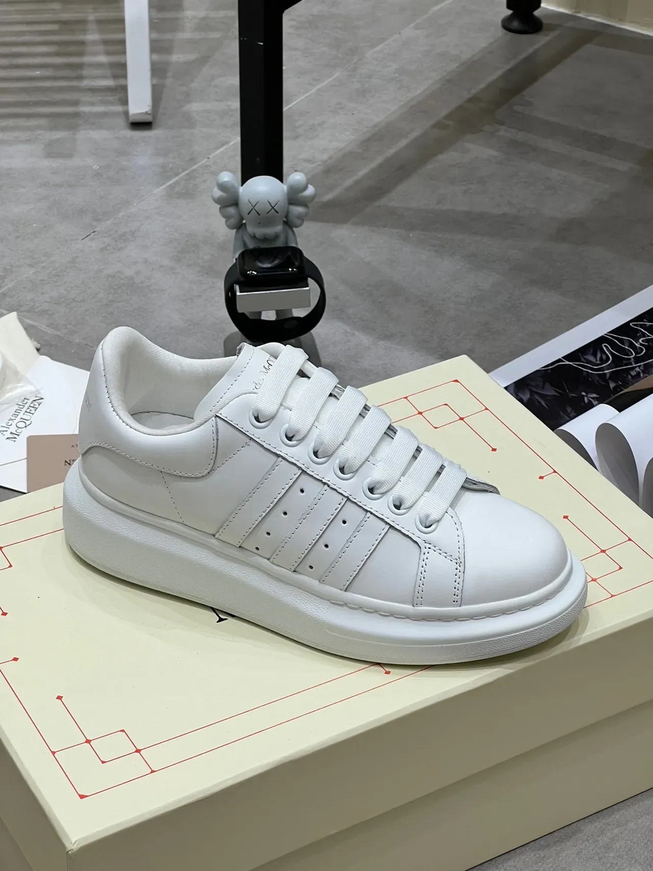 Alexander McQueen Oversized Sneaker White Lifestyle Sneakers 4