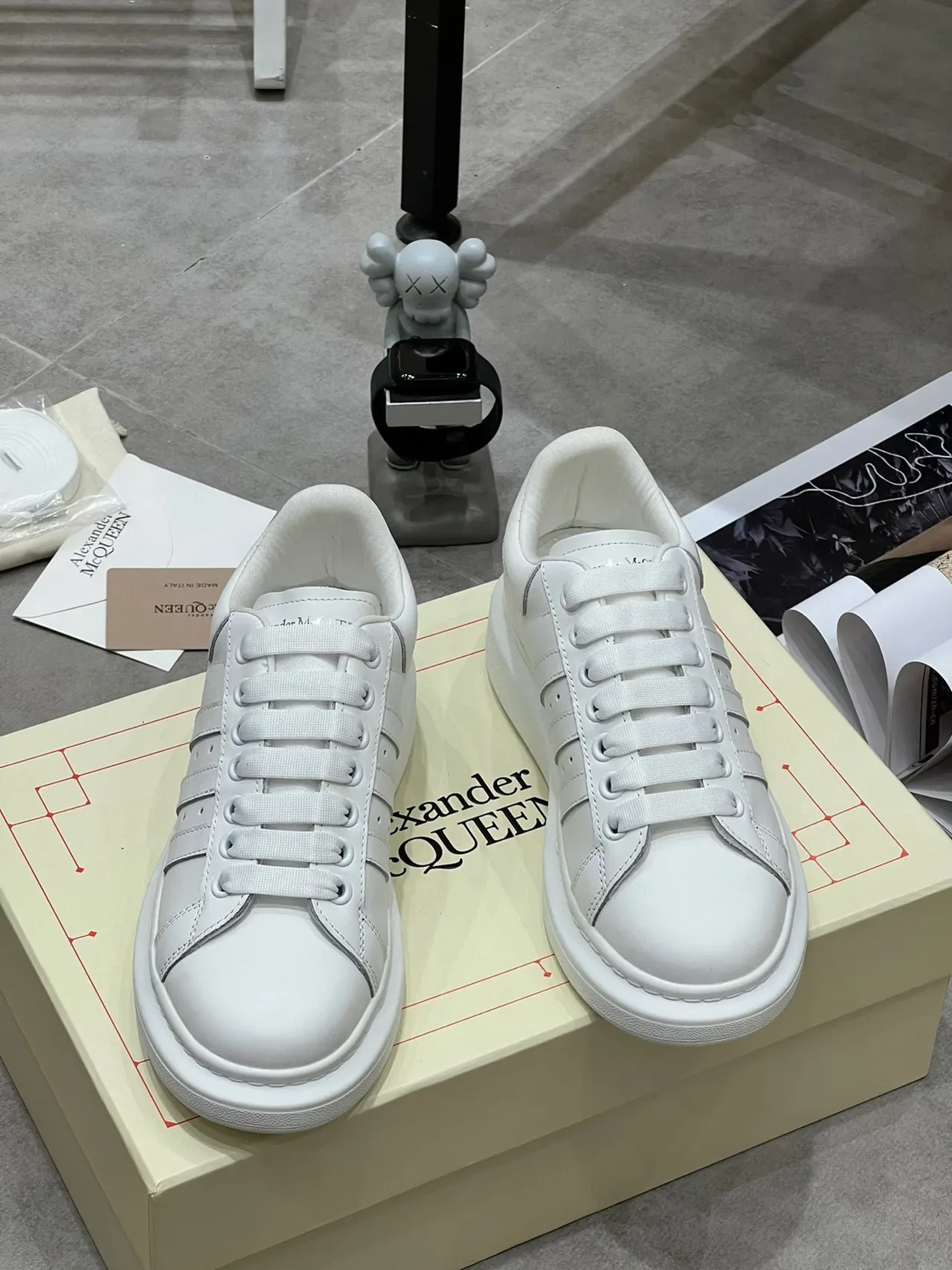Alexander McQueen Oversized Sneaker White Lifestyle Sneakers 9