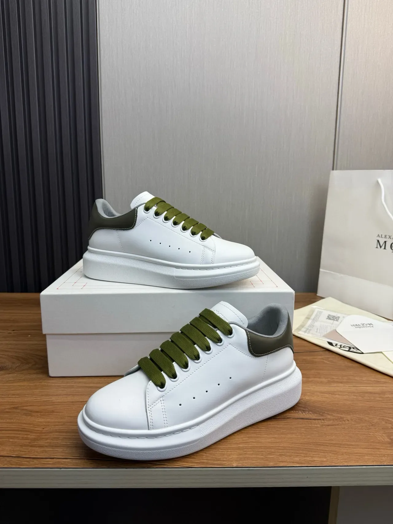 Alexander McQueen Oversized Sneaker White Olive Skull Heel Lifestyle Sneakers 5