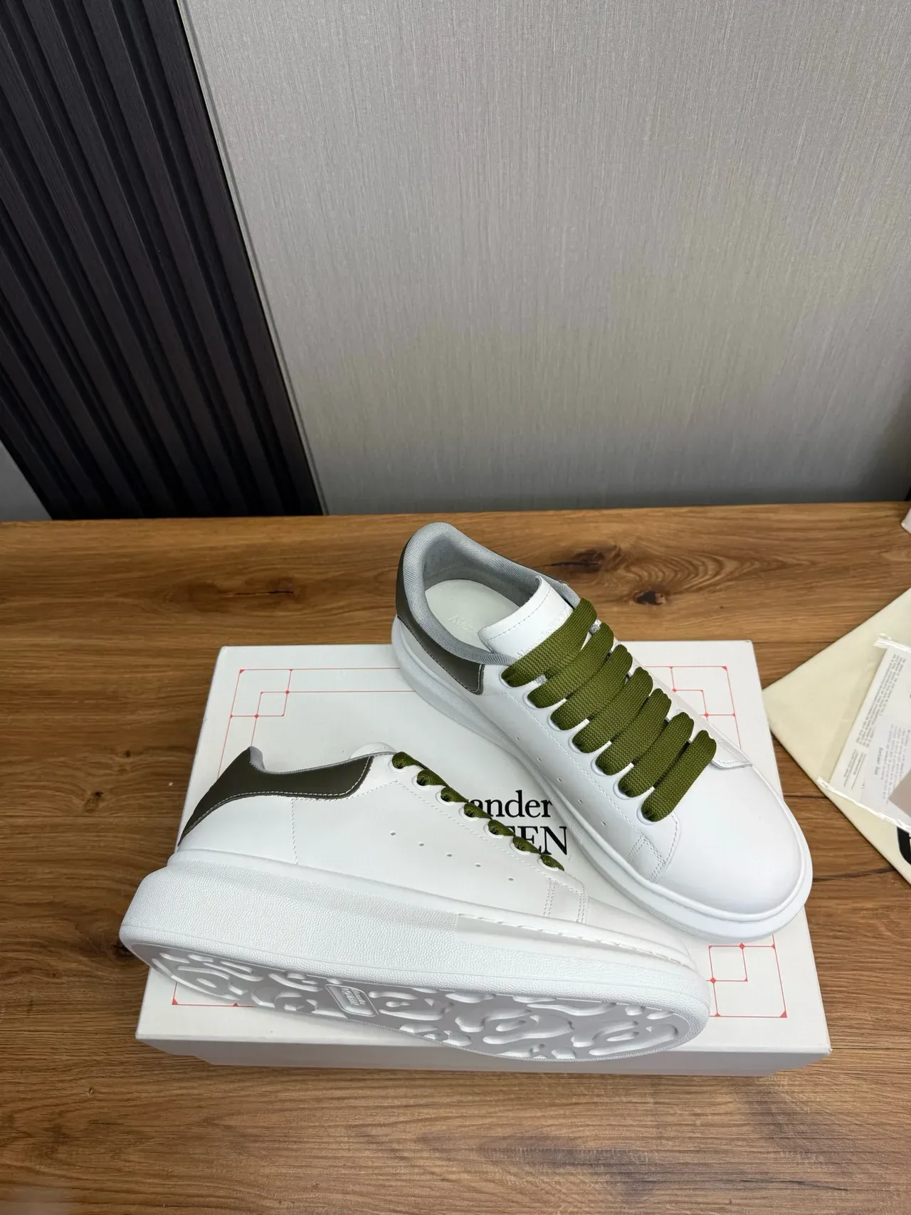 Alexander McQueen Oversized Sneaker White Olive Skull Heel Lifestyle Sneakers 6