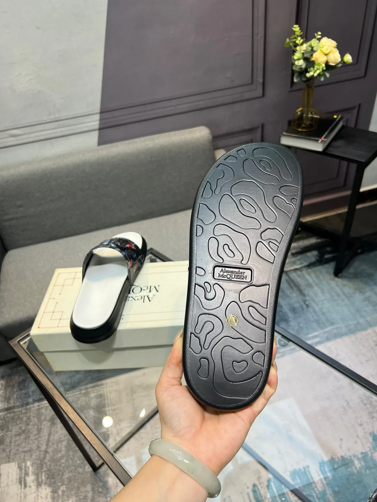 Alexander McQueen Printed Strap Slide Slipper 7