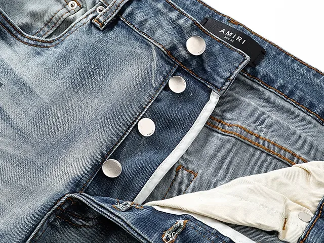 Amiri Distressed Logo-Print Light Blue Paint-Splatter Slim-Fit Jeans 12