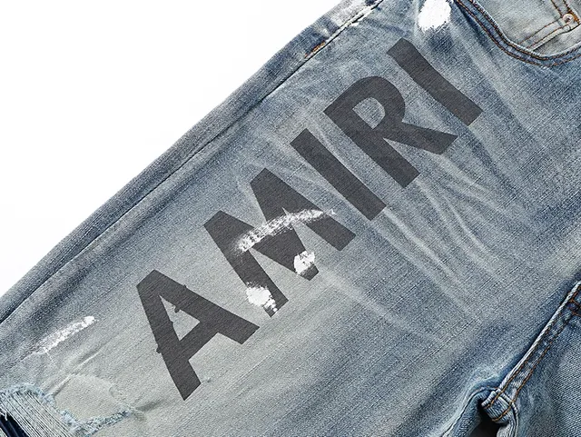 Amiri Distressed Logo-Print Light Blue Paint-Splatter Slim-Fit Jeans 13
