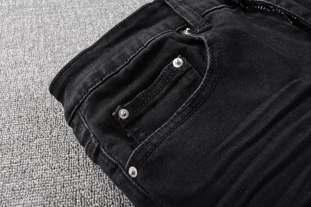 Amiri Graphic Embroidered Black Slim-Fit Jeans 10