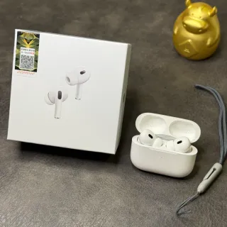 Apple AirPods Pro White Stem-Style Ventilated Housing TWS Earbuds