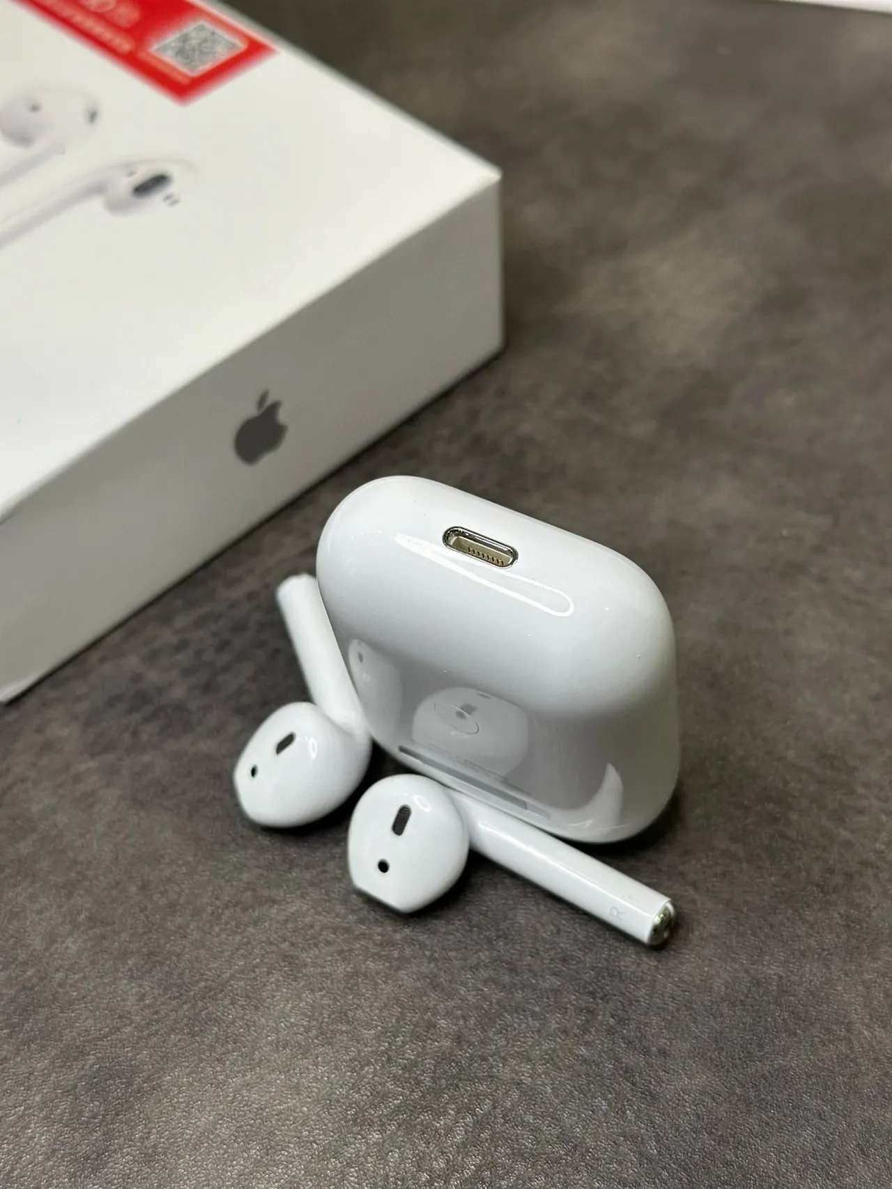 Apple AirPods White Stem-Style Glossy TWS Earbuds 4