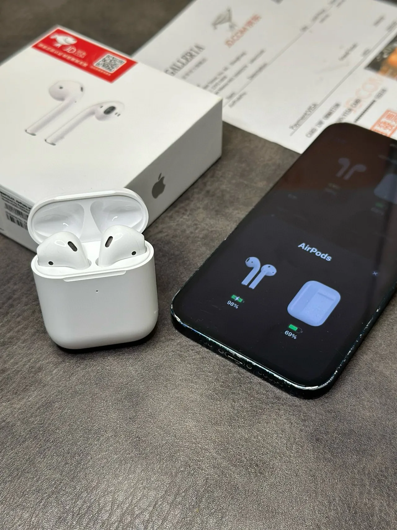 Apple AirPods White Stem-Style Glossy TWS Earbuds 10