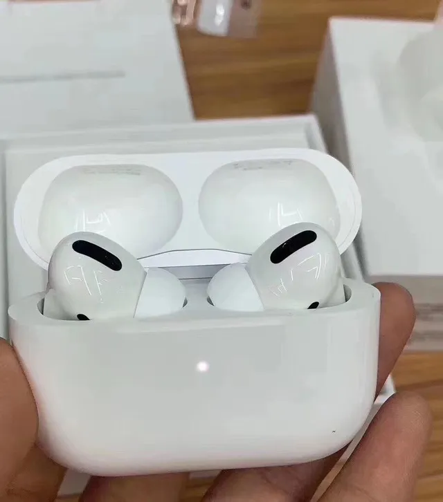 Apple Beige Black Compact Stem Design Silicone Ear Tips TWS Earbuds 5