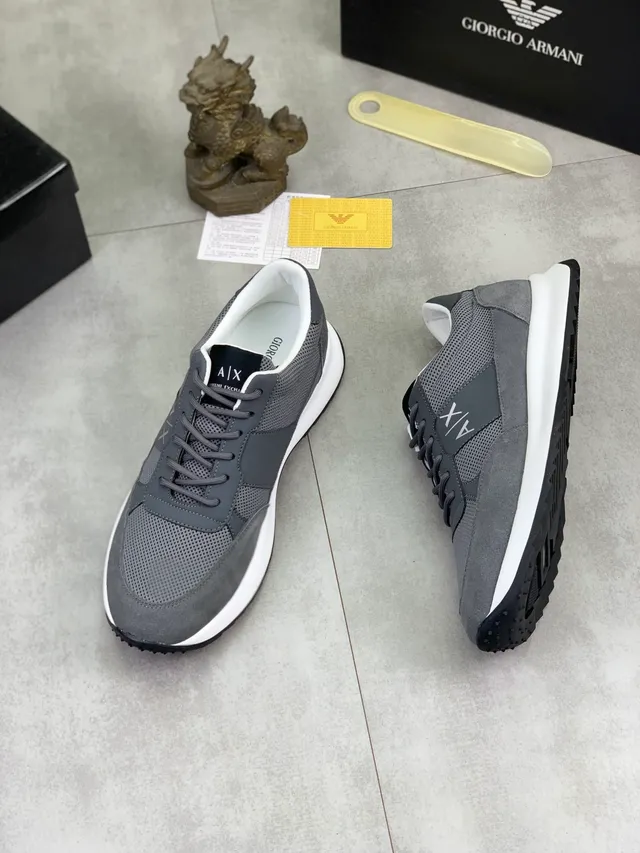 Armani Exchange Gray White Mesh-Suede Hybrid Upper Contrast Midsole Lifestyle Sneakers 5