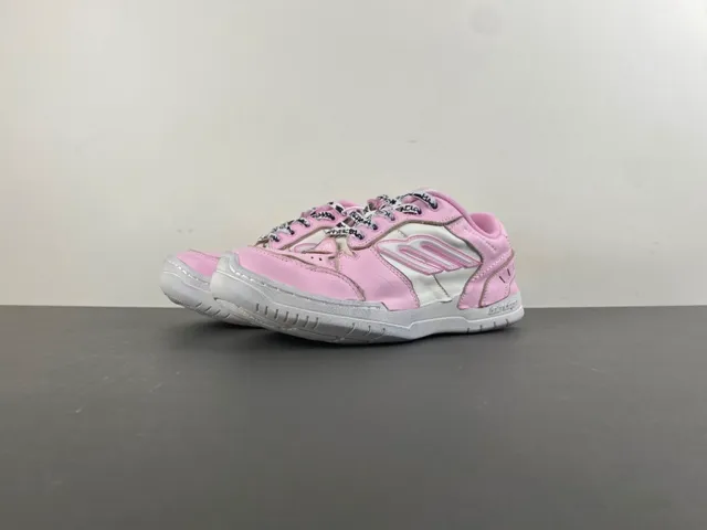 Balenciaga 2K حذاء لايف ستايل وردي وبيضاء 10
