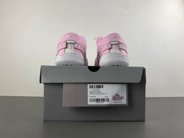 Balenciaga 2K حذاء لايف ستايل وردي وبيضاء 17