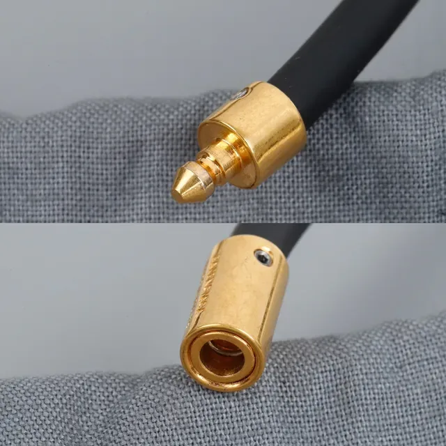 Balenciaga B Logo قلادة سوداء ذهبية بحبل مطاطي 4
