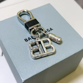 Balenciaga BB فضي أسود مزخرف فيلبيجري تفاصيل مزدوج-بي مونوغرام مجوهرات