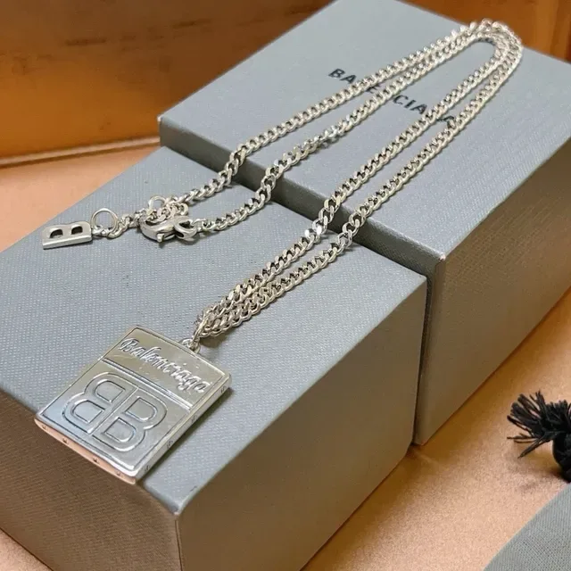 Balenciaga BB Silver Chunky Curb Chain Rectangular Engraved Pendant Necklace 7