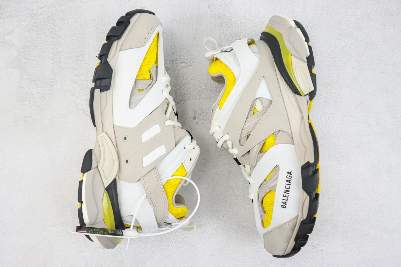 Balenciaga Defender Beige Amarillo Zapatillas Chunky 2