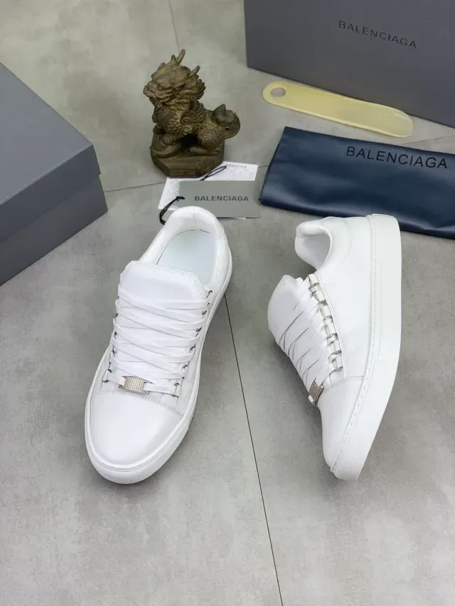 Balenciaga Defender أحذية رياضية جلدية بيضاء للأسلوب الحياتي 5