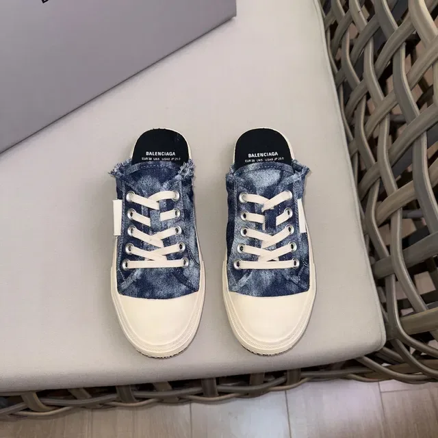 Balenciaga Denim Frayed Heel Platform Lace-Up Slip-On Lifestyle Sneaker 2