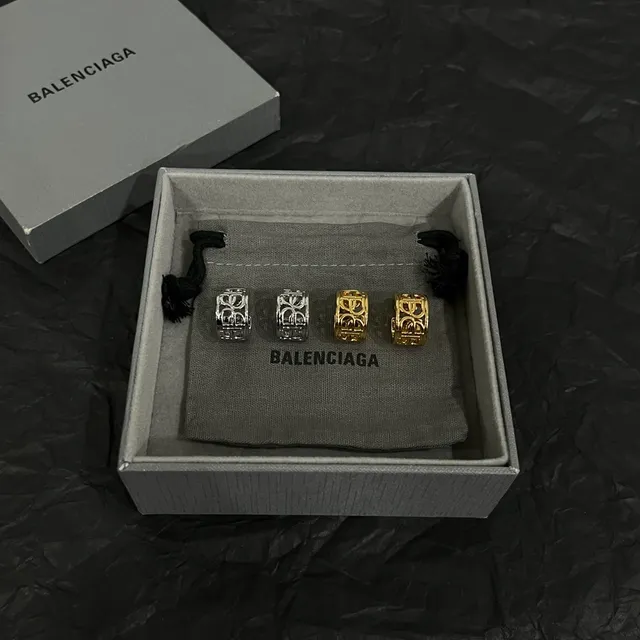 Balenciaga Geometric Logo Hoop Silver Black Motif Rectangular Earrings 5