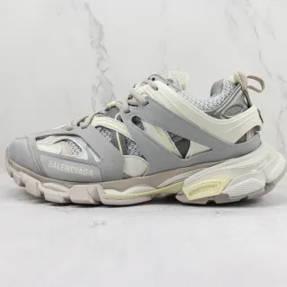 Balenciaga Gris Beige Oversized Cage-Overlay Chunky Sneakers