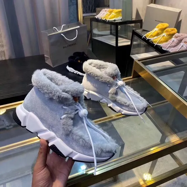 Balenciaga Bottines à la cheville avec col gris et blanc fourré de fourrure semelle épaisse sculptée 5