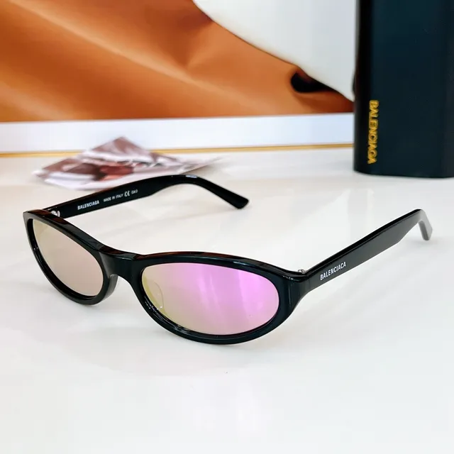 Balenciaga Lunettes de Soleil Cat-Eye Étroite avec Lentille Amber 2