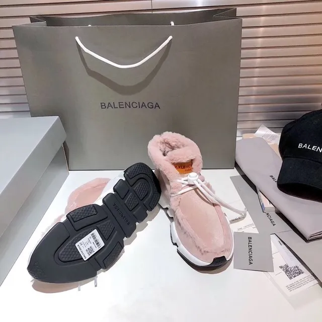 Balenciaga حذاء رياضي سميك وردي أبيض عالي الارتفاع مبطن بجلد الغنم 2