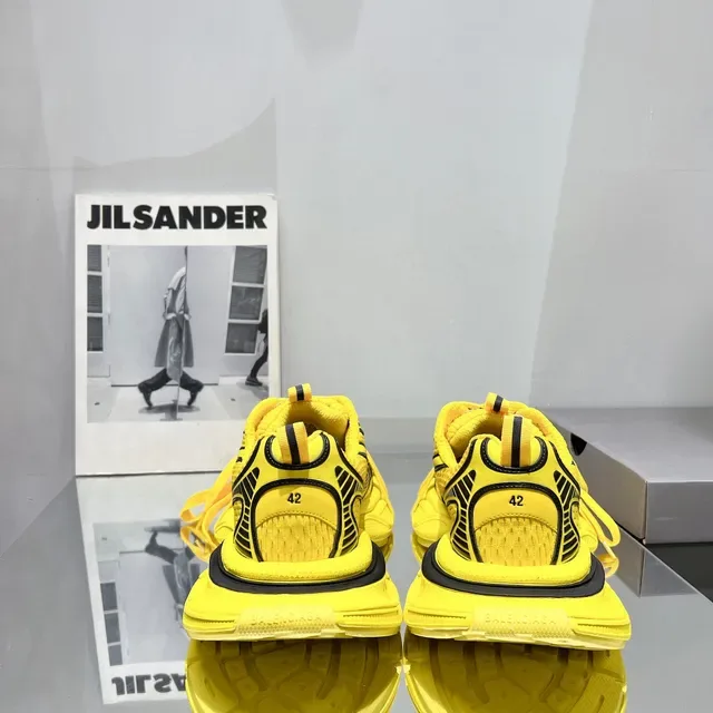 Balenciaga Runner Yellow Black Chunky Sneakers 6