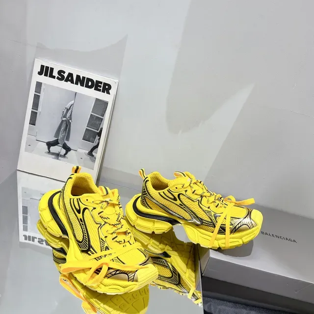 Balenciaga Runner Yellow Black Chunky Sneakers 7