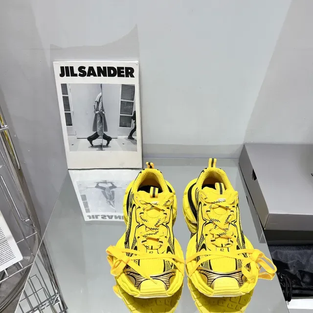 Balenciaga Runner Yellow Black Chunky Sneakers 9