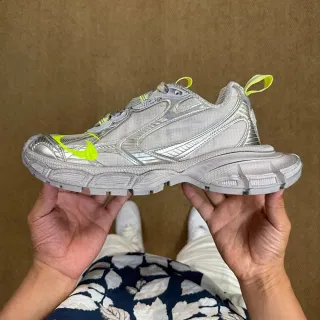 Balenciaga Speed 3.0 فضي وأصفر نيون حذاء رياضي سميك