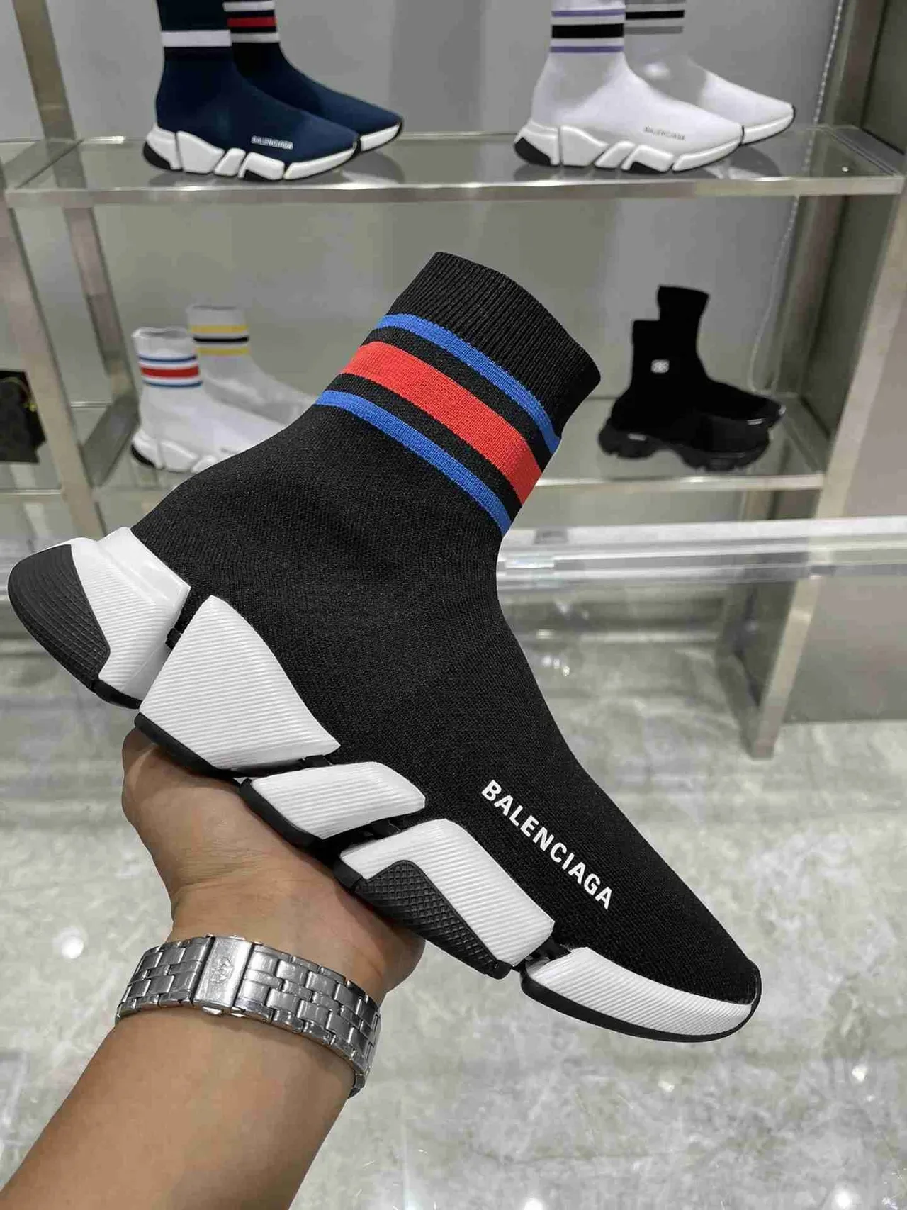 Balenciaga Speed Trainer Black White baskets lifestyle en maille avec ajustement chaussette 3