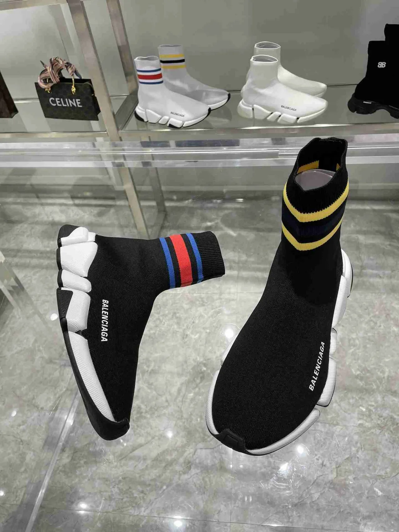 Balenciaga Speed Trainer Black White baskets lifestyle en maille avec ajustement chaussette 6