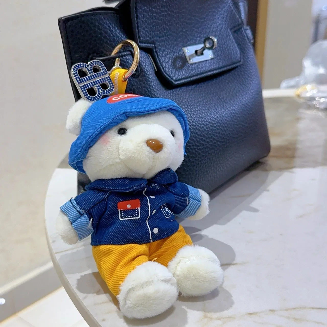 Balenciaga Ours en peluche Bleu Jaune Veste style denim plush Sac à main 7
