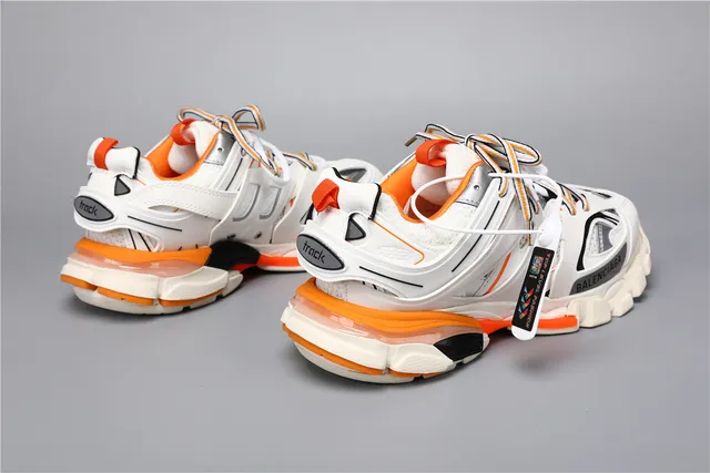 Balenciaga Track Tênis Brancos Laranja Vermelho Grossos 3