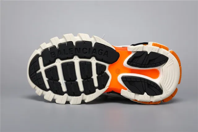 Balenciaga Track Tênis Brancos Laranja Vermelho Grossos 6