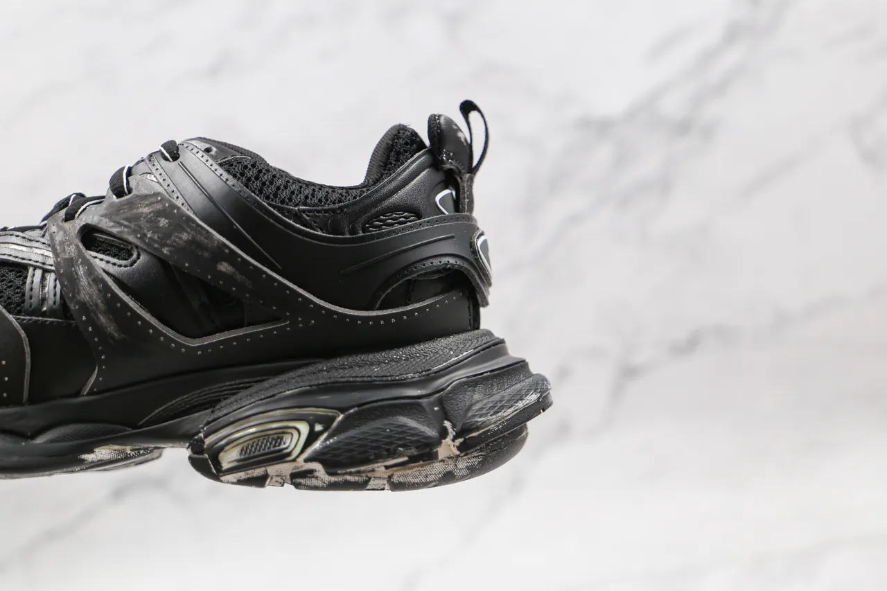 Balenciaga Track Trainer sneakers noirs distressed chunky 2