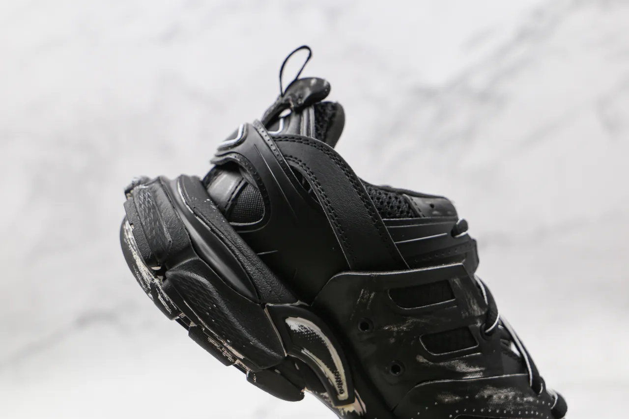 Balenciaga Track Trainer sneakers noirs distressed chunky 4