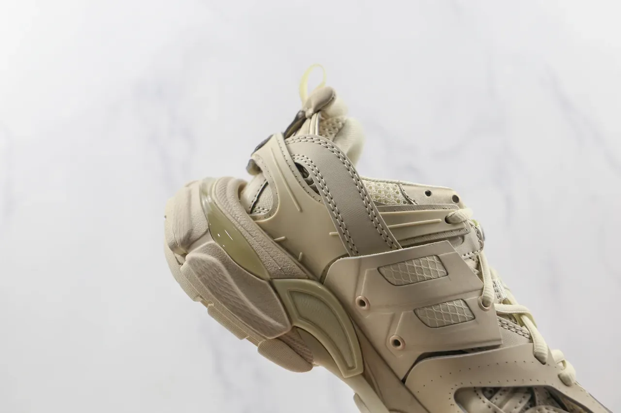 Balenciaga Track Trainer Off-White basket chunky 5