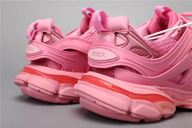 Balenciaga Track Trainer rose lavée baskets épaisses 2
