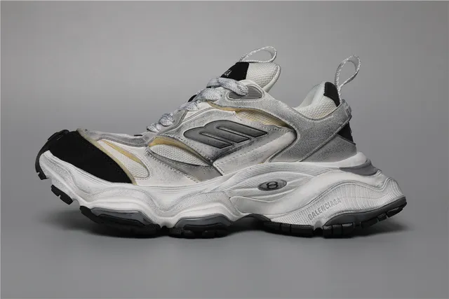 Balenciaga Track Trainer blanches grises noires dorées sneakers à semelle épaisse 9