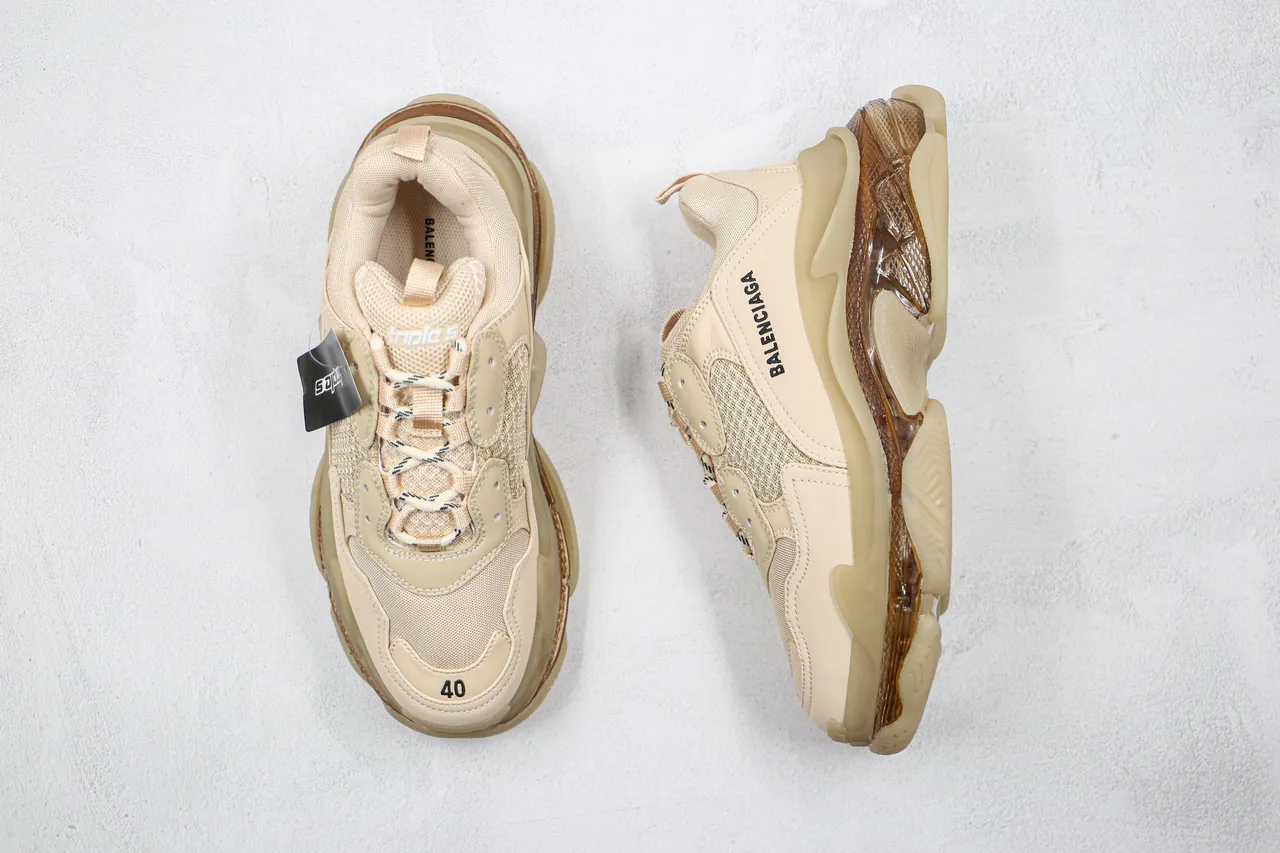 Balenciaga Triple S Beige and Translucent Amber tênis chunky 9