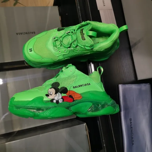Balenciaga Triple S Sneakers Vert Néon Mickey Mouse Chunky 4